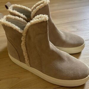 Women's Tan Suede Ankle Boots